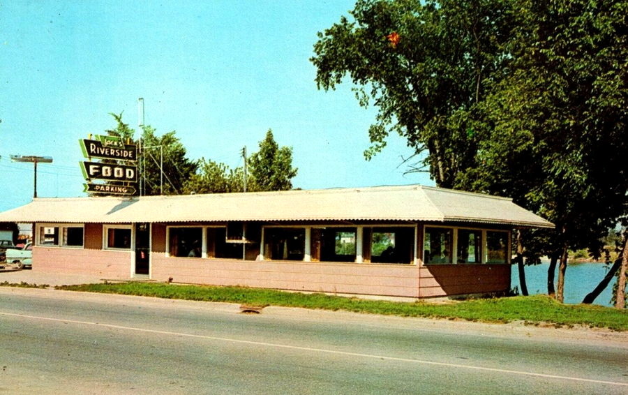 Jacks Riverside Restaurant - Old Postcard (newer photo)